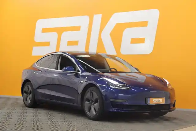 Sininen Sedan, Tesla Model 3 – VAR-61410