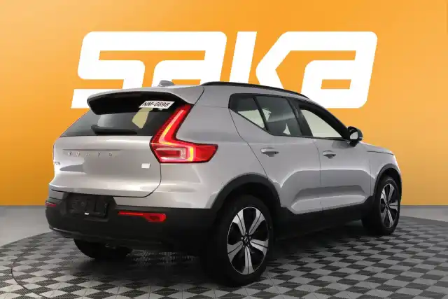 Hopea Maastoauto, Volvo XC40 – VAR-61885