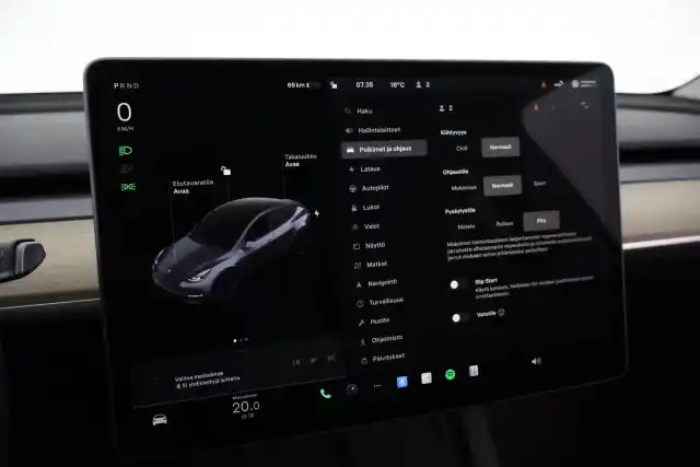 Harmaa Maastoauto, Tesla Model Y – VAR-62040