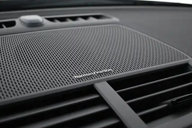 Sininen Sedan, Polestar 2 – VAR-62307