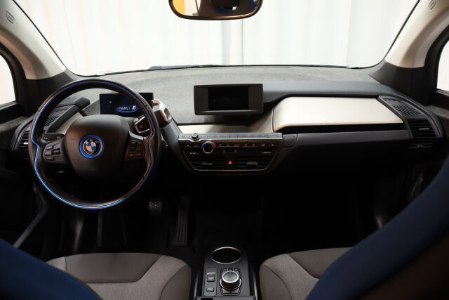 Valkoinen Viistoperä, BMW i3 – VAR-62385