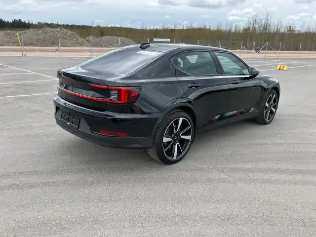 Harmaa Sedan, Polestar 2 – VAR-62509