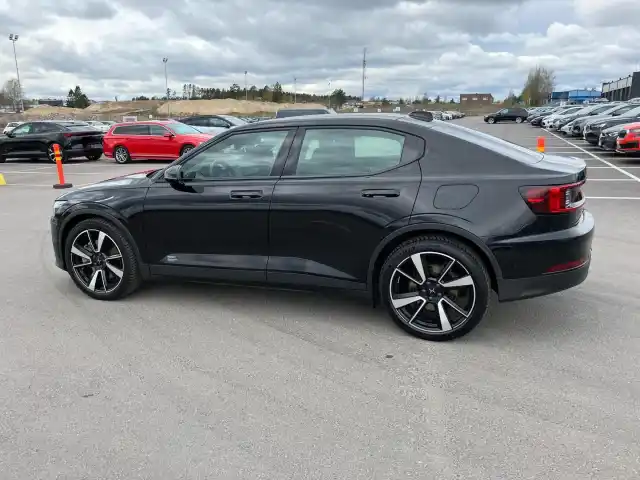 Harmaa Sedan, Polestar 2 – VAR-62509