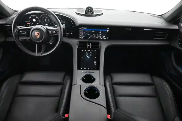 Musta Farmari, Porsche Taycan – VAR-62559