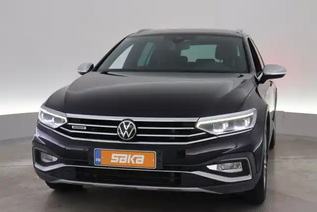 Musta Farmari, Volkswagen Passat – VAR-63675