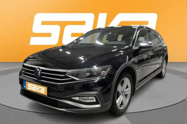 Musta Farmari, Volkswagen Passat – VAR-63675