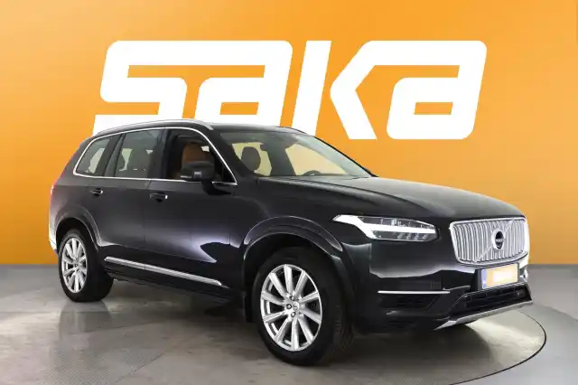 Musta Maastoauto, Volvo XC90 – VAR-63736