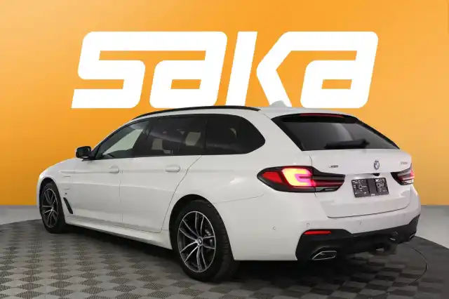 Valkoinen Farmari, BMW 530 – VAR-63986