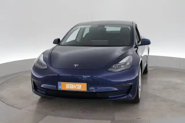 Sininen Sedan, Tesla Model 3 – VAR-64268