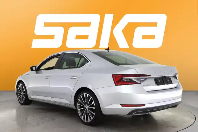 Hopea Sedan, Skoda Superb – VAR-64459