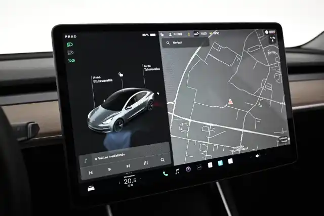 Harmaa Sedan, Tesla Model 3 – VAR-64548