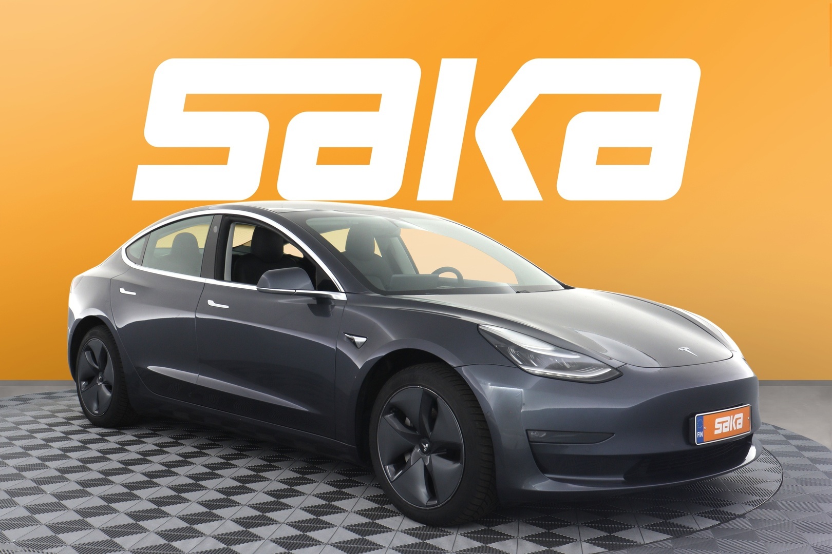 Harmaa Sedan, Tesla Model 3 – VAR-64548