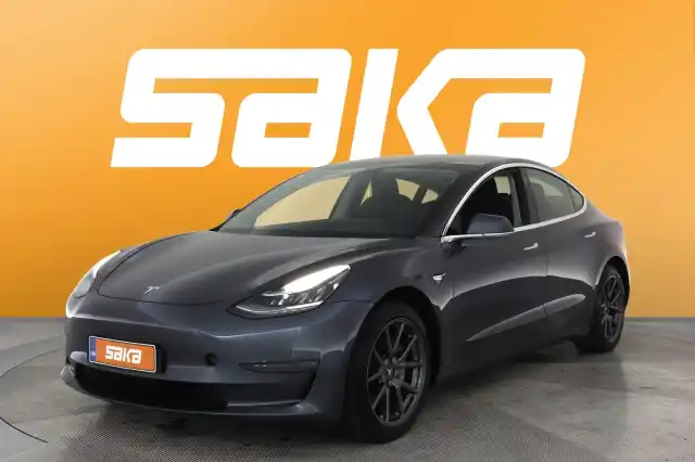 Harmaa Sedan, Tesla Model 3 – VAR-64637