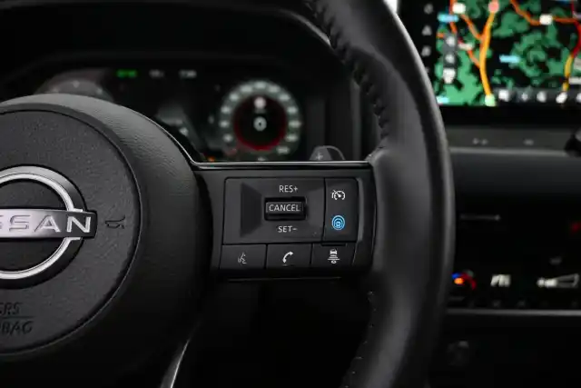 Harmaa Maastoauto, Nissan Qashqai – VAR-64882