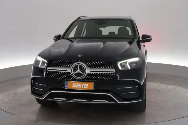 Musta Maastoauto, Mercedes-Benz GLE – VAR-65344