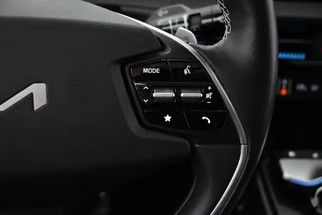 Musta Maastoauto, Kia EV6 – VAR-65910