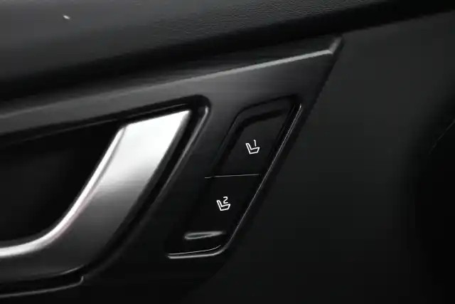Musta Maastoauto, Kia EV6 – VAR-65910