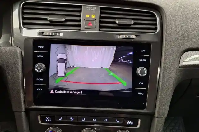 Musta Farmari, Volkswagen Golf – VAR-66130