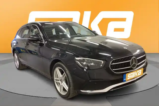 Musta Farmari, Mercedes-Benz E – VAR-66545