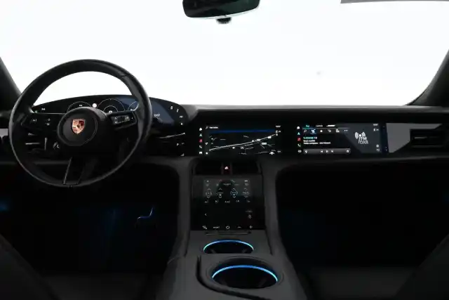 Musta Sedan, Porsche Taycan – VAR-66655