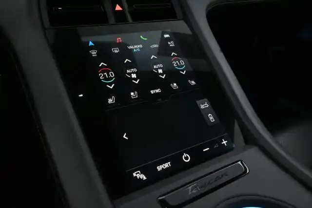Musta Sedan, Porsche Taycan – VAR-66655