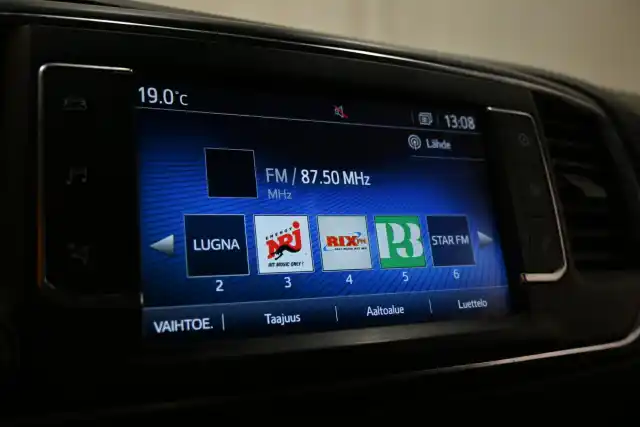 Ruskea Pakettiauto, Toyota Proace – VAR-67276