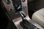 Beige Maastoauto, Volvo XC60 – VAR-68237, kuva 27