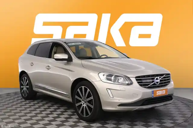 Beige Maastoauto, Volvo XC60 – VAR-68237