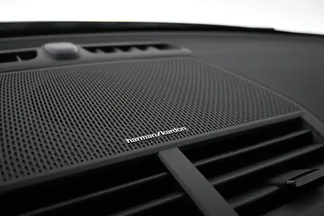 Musta Sedan, Polestar 2 – VAR-68240