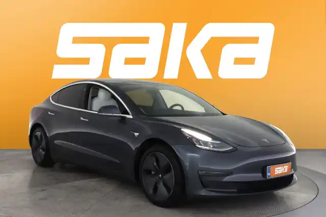 Harmaa Sedan, Tesla Model 3 – VAR-68374