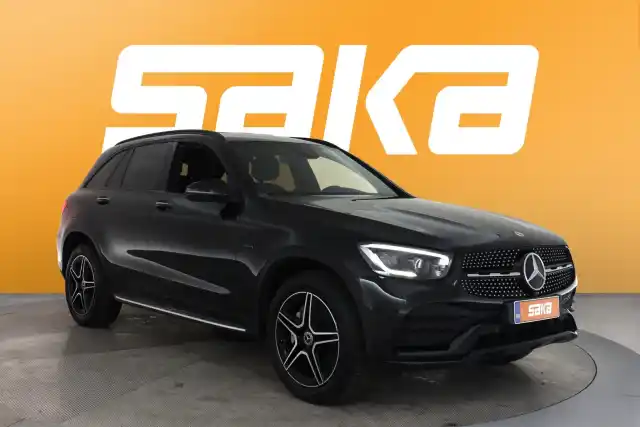 Musta Maastoauto, Mercedes-Benz GLC – VAR-68792