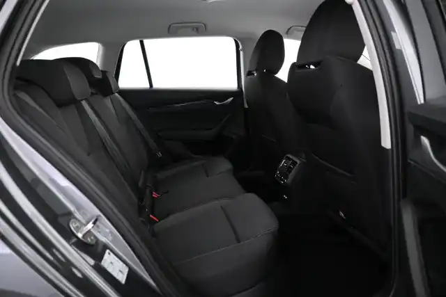 Harmaa Farmari, Skoda Octavia – VAR-69412