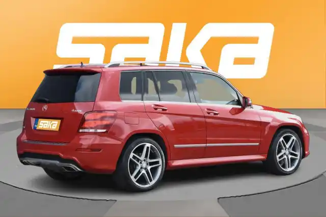 Punainen Maastoauto, Mercedes-Benz GLK – VAR-69470