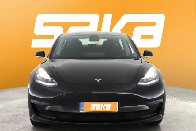 Musta Sedan, Tesla Model 3 – VAR-69625