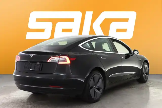 Musta Sedan, Tesla Model 3 – VAR-69625