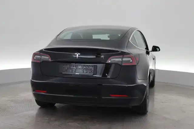 Musta Sedan, Tesla Model 3 – VAR-69625