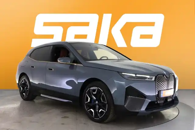 Harmaa Maastoauto, BMW iX – VAR-69789