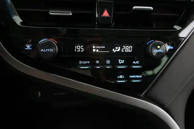 Musta Sedan, Toyota Camry – VAR-69924
