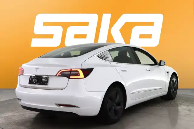  Sedan, Tesla Model 3 – VAR-70132