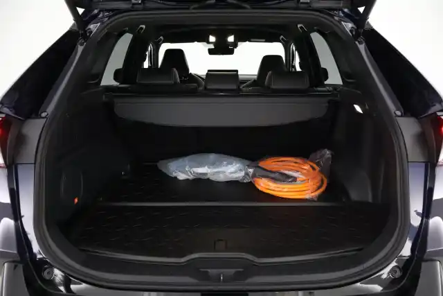 Sininen Maastoauto, Toyota RAV4 Plug-in – VAR-70180