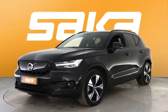 Musta Maastoauto, Volvo XC40 – VAR-70725