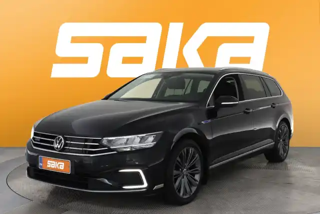 musta Farmari, Volkswagen Passat – VAR-70752