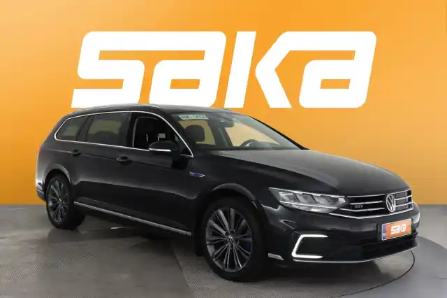 musta Farmari, Volkswagen Passat – VAR-70752