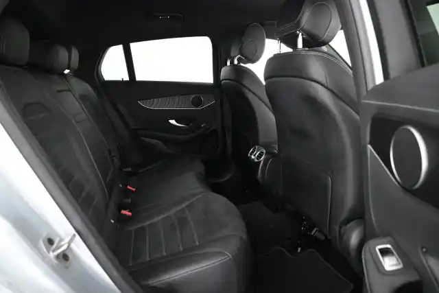 Harmaa Coupe, Mercedes-Benz GLC – VAR-70834