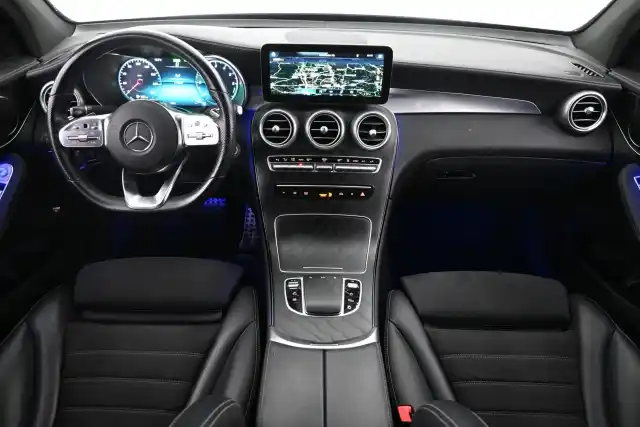 Harmaa Coupe, Mercedes-Benz GLC – VAR-70834