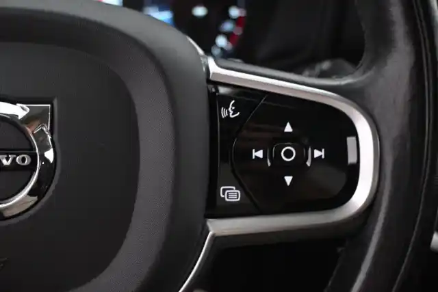 Musta Farmari, Volvo V60 – VAR-70852