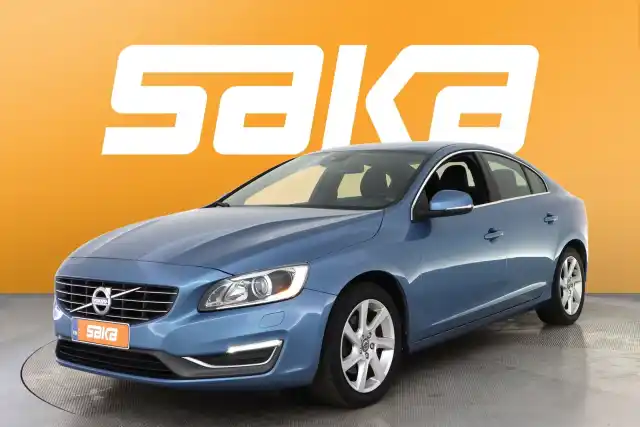 Sininen Sedan, Volvo S60 – VAR-70975