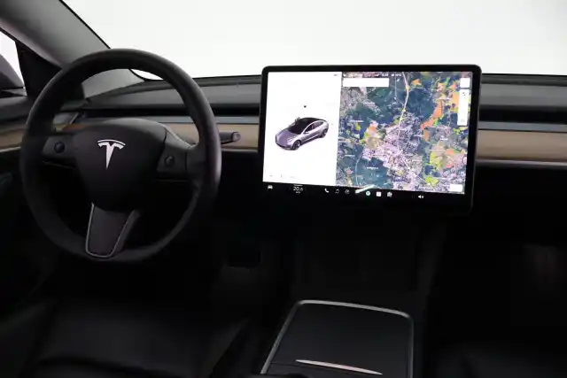 Harmaa Viistoperä, Tesla Model 3 – VAR-71312