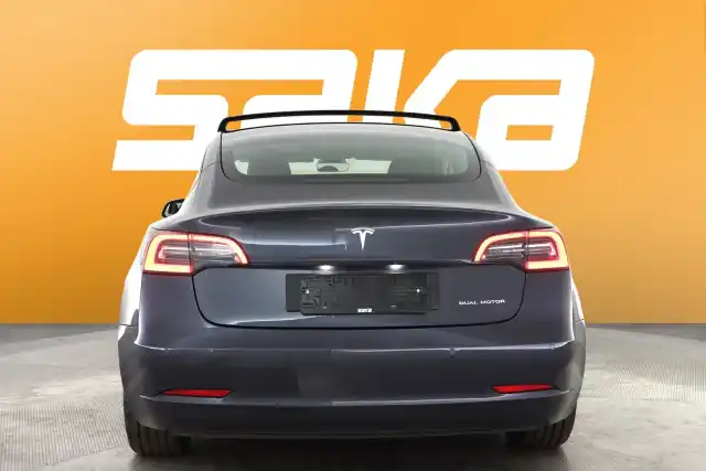 Harmaa Viistoperä, Tesla Model 3 – VAR-71312