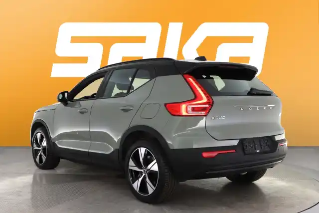 Vihreä Maastoauto, Volvo XC40 – VAR-71536